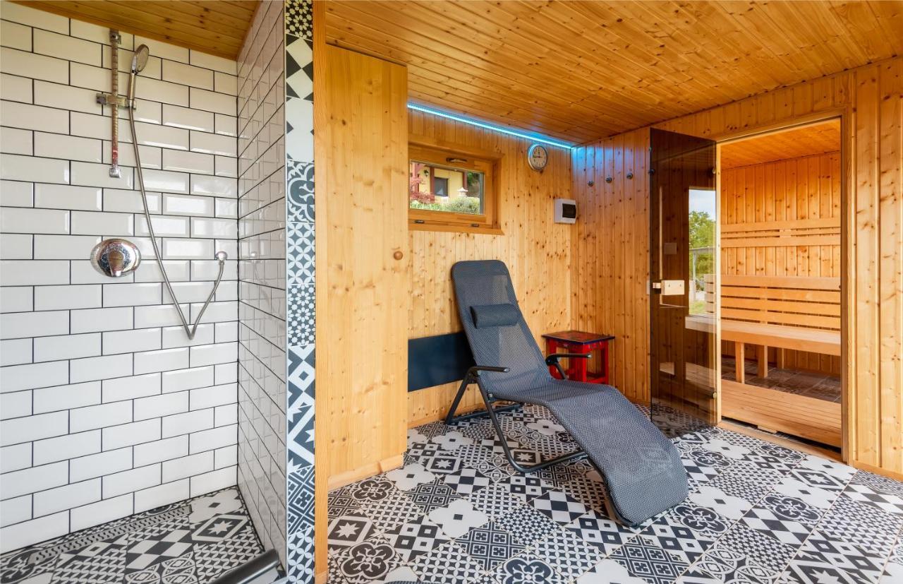 Hotel Borarium Vendeghazak - Zenit Haz Pazmand Exterior foto